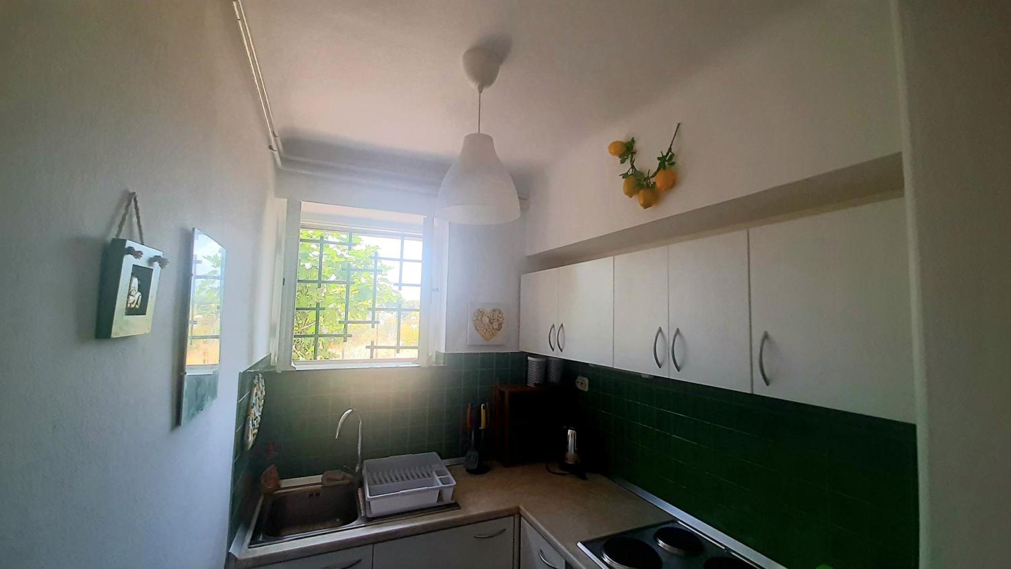 Old Captain'S Apartments - In A Pine Wood By The Sea And Tennis Courts Split Room photo